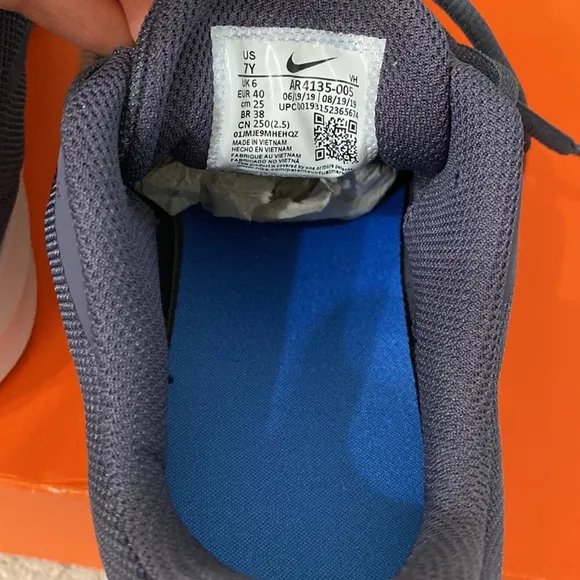 NIKE DOWNSHIFTER 9 (GS) NWT