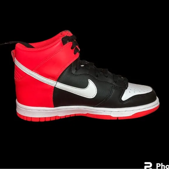 NIKE DUNK HIGH (GS) KNICKS SHOES