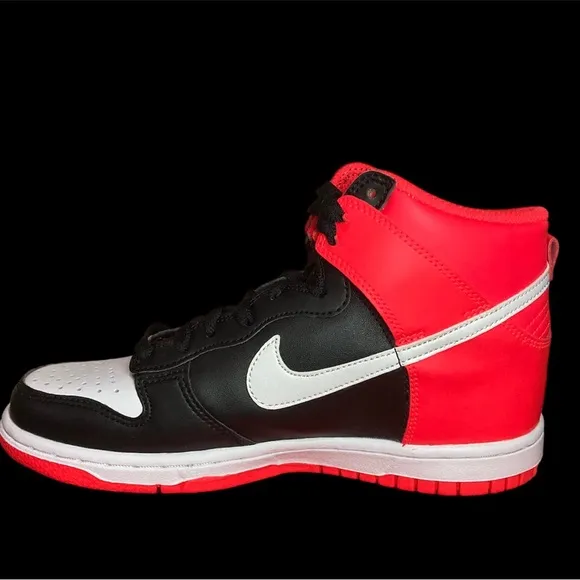 NIKE DUNK HIGH (GS) KNICKS SHOES