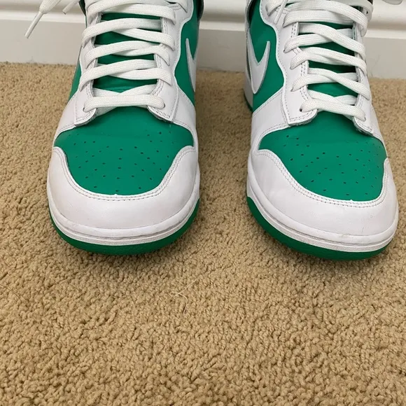 Nike Dunk High Stadium Green