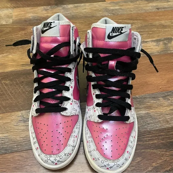 Nike Dunk High Valentine’s Day Pink And Black Sneakers