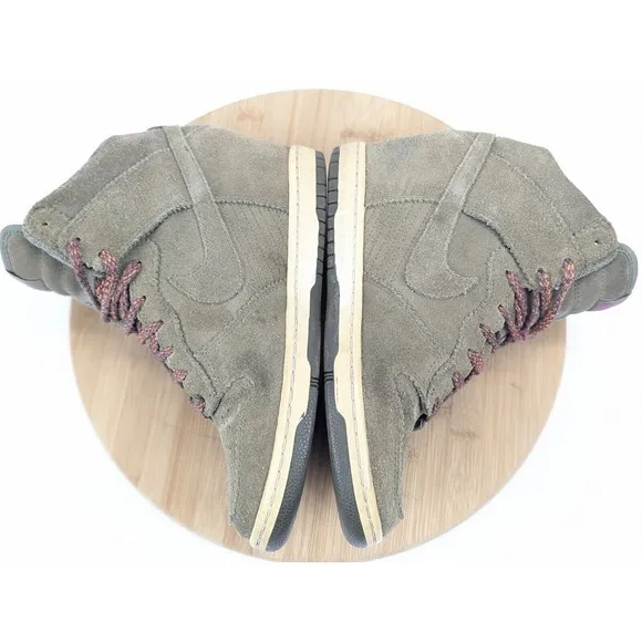 Nike Dunk Sky‎ Hi Wedge Shoes Size 9.5 Womans Olive Green Sneakers
