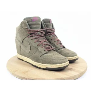 Nike Dunk Sky‎ Hi Wedge Shoes Size 9.5 Womans Olive Green Sneakers