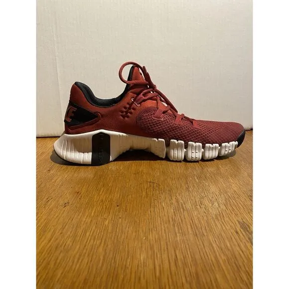 Nike Free Metcon‎ 4 Men's Size 11.5 Team Crimson Colorway Sneakers CT3886-692