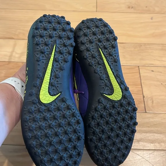 Nike Indoor Soccer Shoes size 4