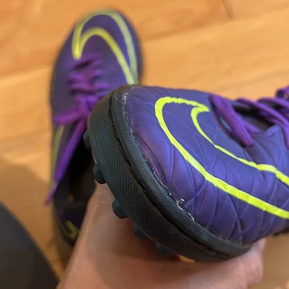 Nike Indoor Soccer Shoes size 4