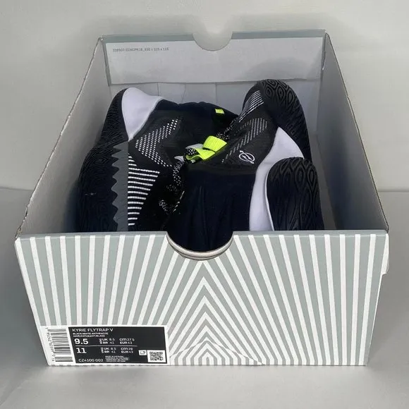 Nike Kyrie Irving Flytrap V Black and Gold Basketball Shoe NWT