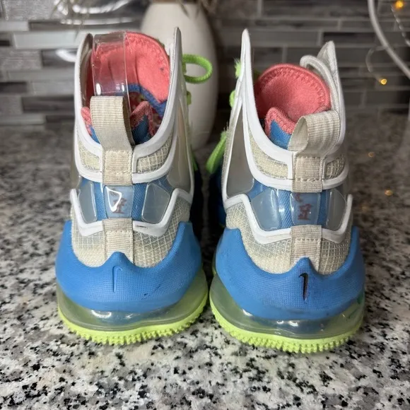 Nike Lebron 19 GS ‘Tropical’ Boys Shoes Size 4.5Y