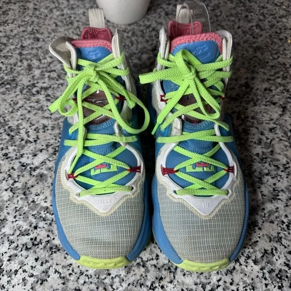 Nike Lebron 19 GS ‘Tropical’ Boys Shoes Size 4.5Y