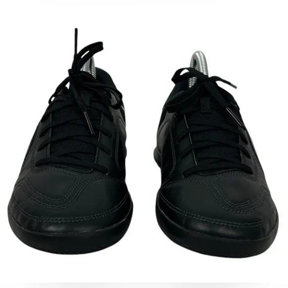Nike Legend 9 Club IC Mens Size US 7 Indoor Soccer Black Futbol DA1189 001
