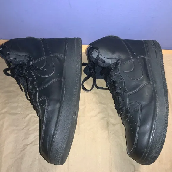 Nike Mens Air Force 1 High 07 Basketball Shoes Sz 10 Triple Black 315121-032