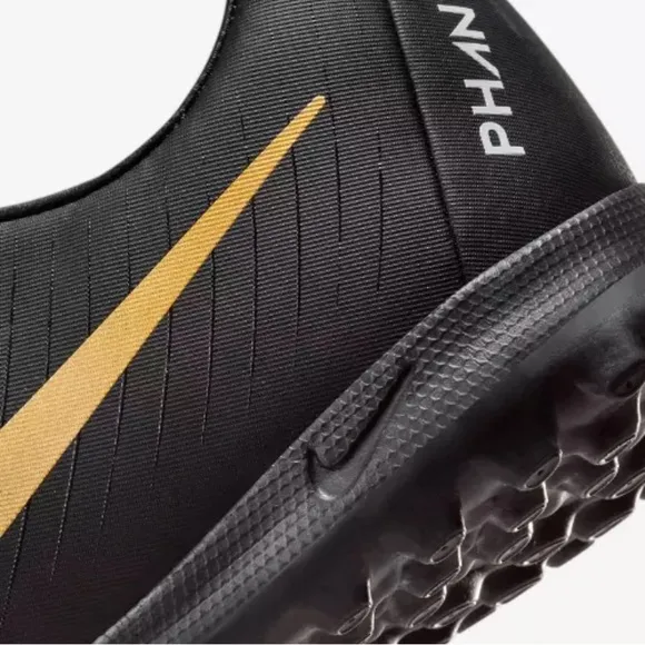 Nike Phantom GX 2 Academy TF Low Top Mens Indoor Soccer Shoes Size 13 FJ2577-100