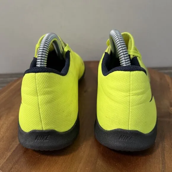 Nike Phantom Venom Club IC Indoor Soccer Shoes Men's Size 7 AO0578-717 Neon