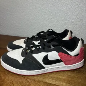 Nike SB Alleyoop Skateboarding Shoes Sneakers Low Top Comfort Mens 11.5