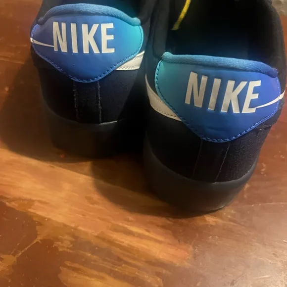 Nike SB Bruin React T new men size 13 dark blue and white authentic