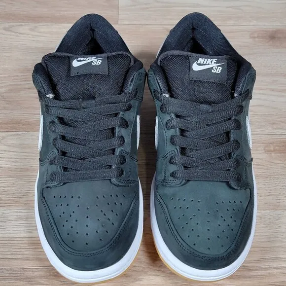 Nike SB Dunk Low Pro Black Gum Shoes Mens Size 8 Skater Skateboard CD2563-006