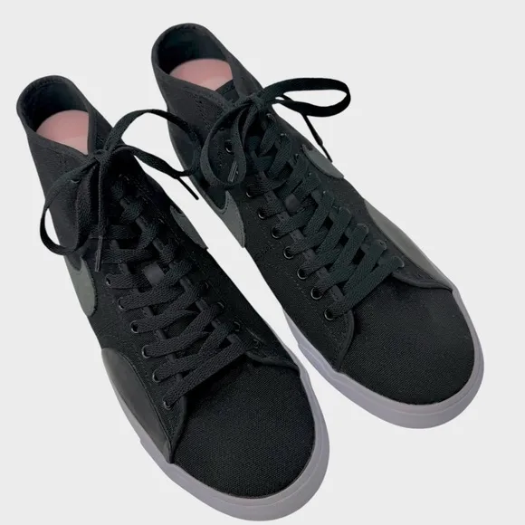 Nike SB Men’s Size 11.5 Skateboard Blazer court Chukka XT Black shoes New