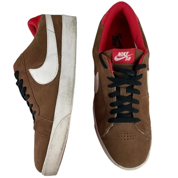 Nike SB Skateboard Blazer Low CS Bison/White/Sport Red Sneaker Skate Shoe Suede