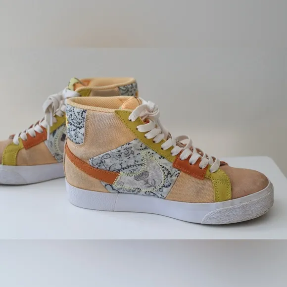 NIKE SB ZOOM BLAZER MID PREMIUM MELON TINT-CITRON TINT-WHITE SZ 5 [DM0859-800]