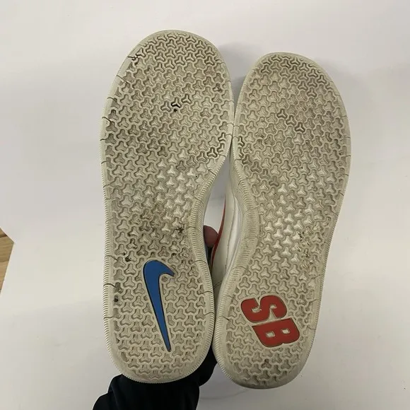 Nike Shoes Men Size 8.5 SB Nyjah Free 2 White Alternate Swoosh Skateboard 4118