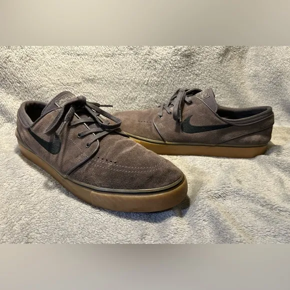 Nike Stefan Janoski Low Thunder Skateboard Shoes - Grey Gum
