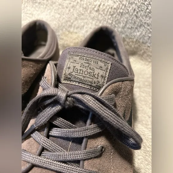 Nike Stefan Janoski Low Thunder Skateboard Shoes - Grey Gum