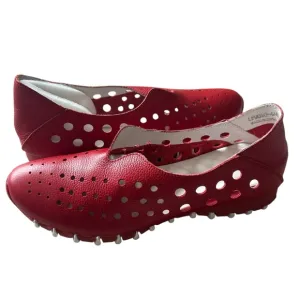 NWOB Litfoot teal red slip on leather lightweight sneakers size 40/10 comfort