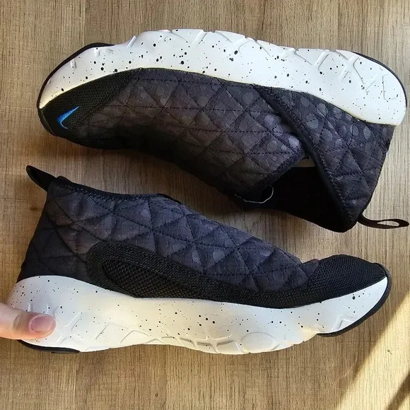 NWOT Nike ACG Moc 3.0 Oil Gray Mens 6.5 Quilted Sneaker Slip On Outdoor Shoes