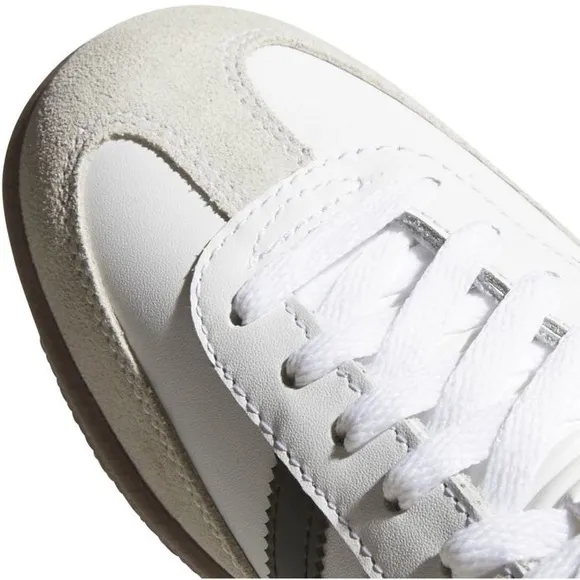 NWT! Adidas Samba Classic Men’s Size 10.5 Indoor Soccer Shoes White/Black 772109