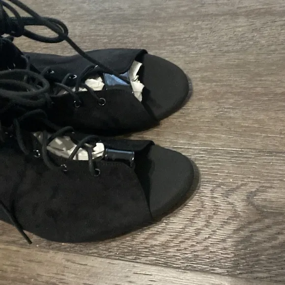 NWT BURJU Under The Influence Open Toe Lace Up Buckle Ankle Boots | Black 13
