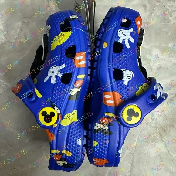 NWT Crocs Disney Park Mickey Mouse Classic Kids Clogs