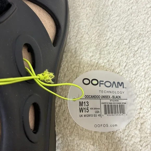 NWT Oofos 1300 Men's OOCANDOO Black Sandals Size 13
