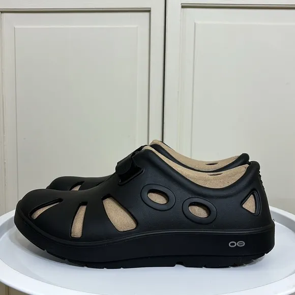 NWT Oofos 1300 Men's OOCANDOO Black Sandals Size 13