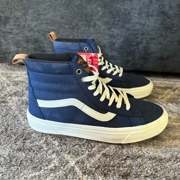 NWT Vans SK8 Hi Shoes Suede MTE-1 Water Resistant Women’s 10