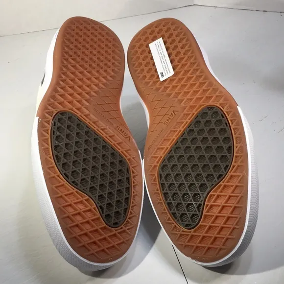 NWT Vans WayVee Skateboard Shoes Men’s 11