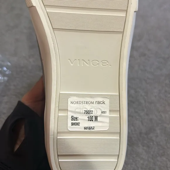 NWT Vince Shoes