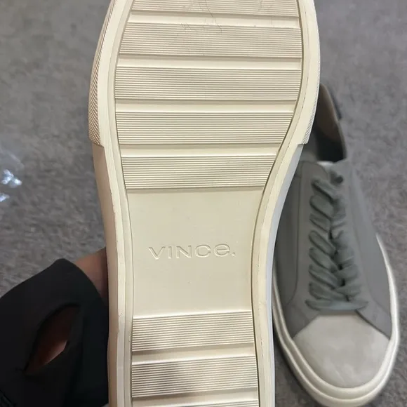 NWT Vince Shoes