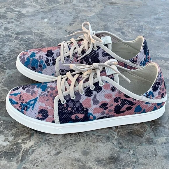 OluKai Pehuea Li Cloudy Women Sz 9.5 Casual Sneakers Mesh Convertible Shoes