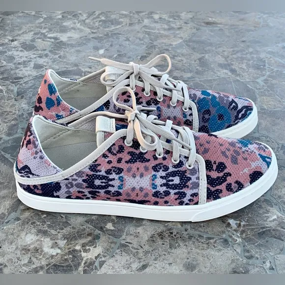 OluKai Pehuea Li Cloudy Women Sz 9.5 Casual Sneakers Mesh Convertible Shoes