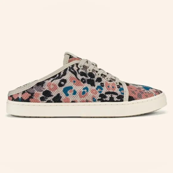 OluKai Pehuea Li Cloudy Women Sz 9.5 Casual Sneakers Mesh Convertible Shoes