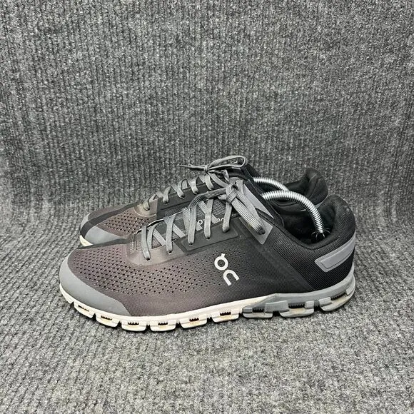 On Cloud Cloudflow Black Rock Grey Athletic Running Shoes Men’s Size 10 US