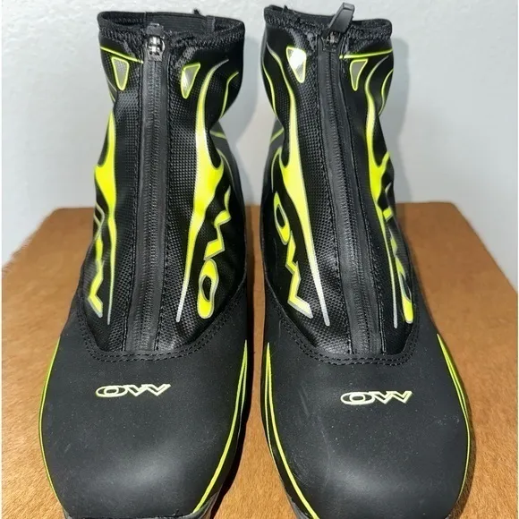 One Way‎ Premio Classic 9 Ski Boots 41003 EU46 US 9.5  NEW