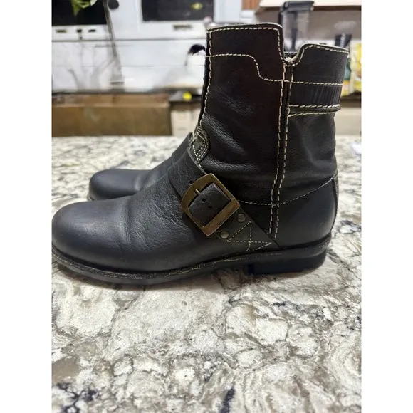 Palladium Leather Buckle Side-Zip Boots EU40/US Men 7.5/Women 9