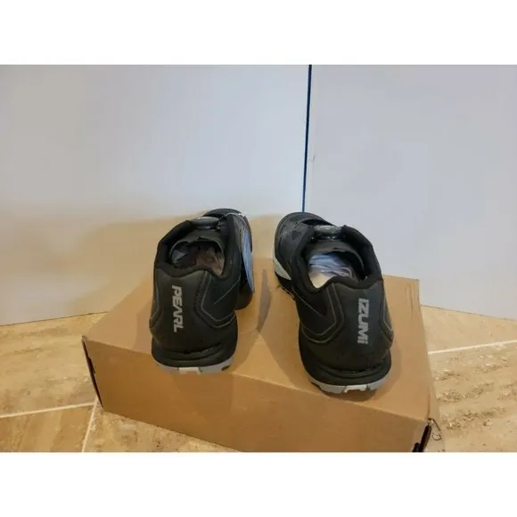 Pearl Izumi X-ALP Launch II Black Shadow Men 6.5 /‎