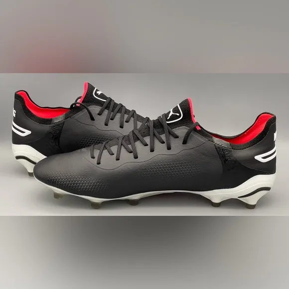 Puma King Ultimate FG/AG Soccer Cleats Boots Shoes (107563-01) Men Size 11.5 NEW