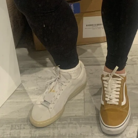 PUMA Off White Suede Leather Classic Shoes Sneakers Women