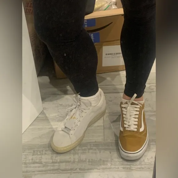 PUMA Off White Suede Leather Classic Shoes Sneakers Women