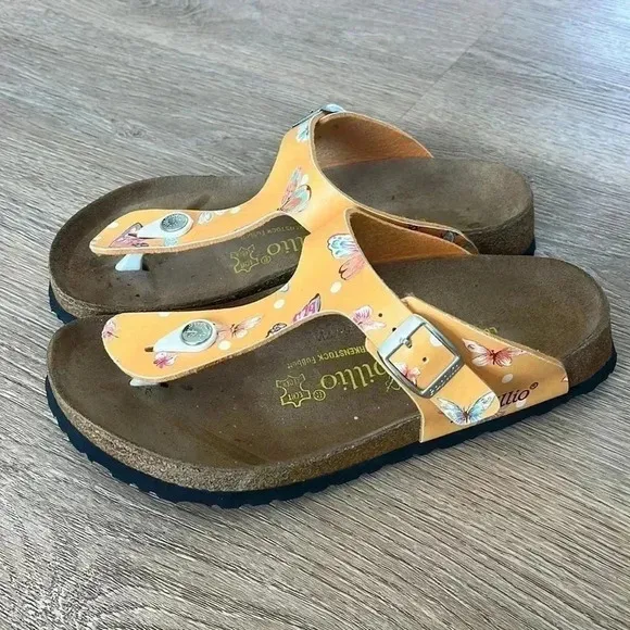 Rare 🦋Papillio Birkenstock Gizeh orange butterfly print Sandals Euro 37 (6-6.5)