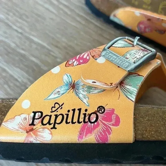Rare 🦋Papillio Birkenstock Gizeh orange butterfly print Sandals Euro 37 (6-6.5)