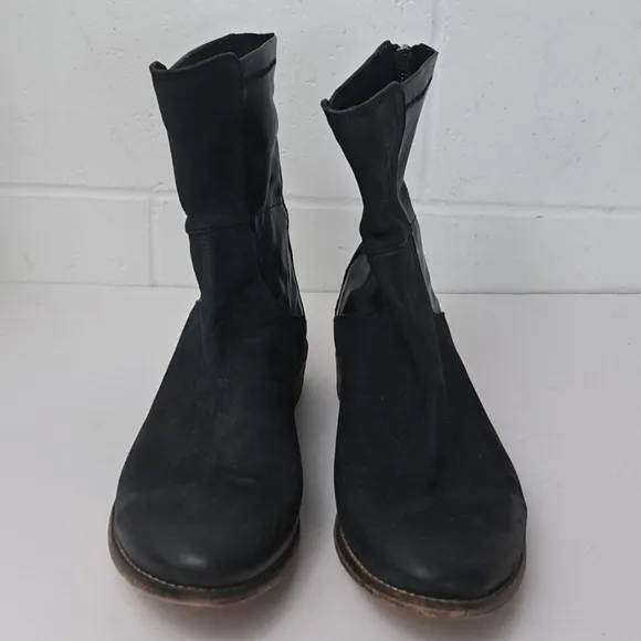 Rebels Black Leather Suede Back Zip Chelsea Biker Boots Men 9 Women 11